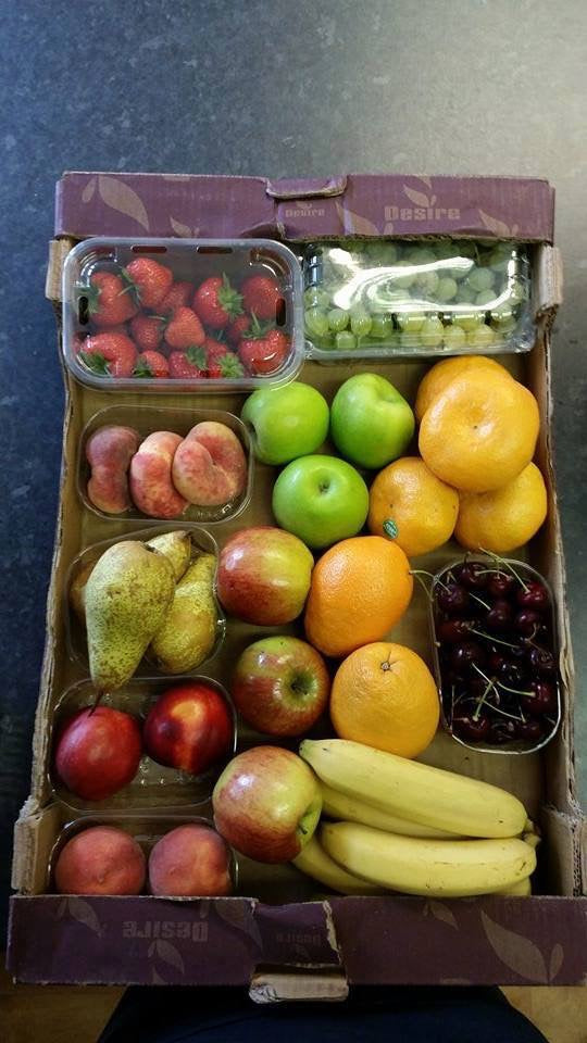Family fruit box